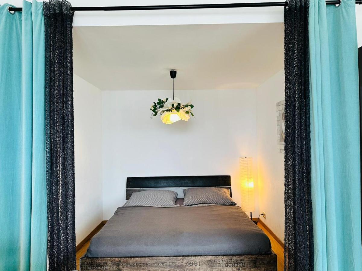 Apartmán In Panorama On 25th Floor - Amazing View Close To Old Town Bratislava