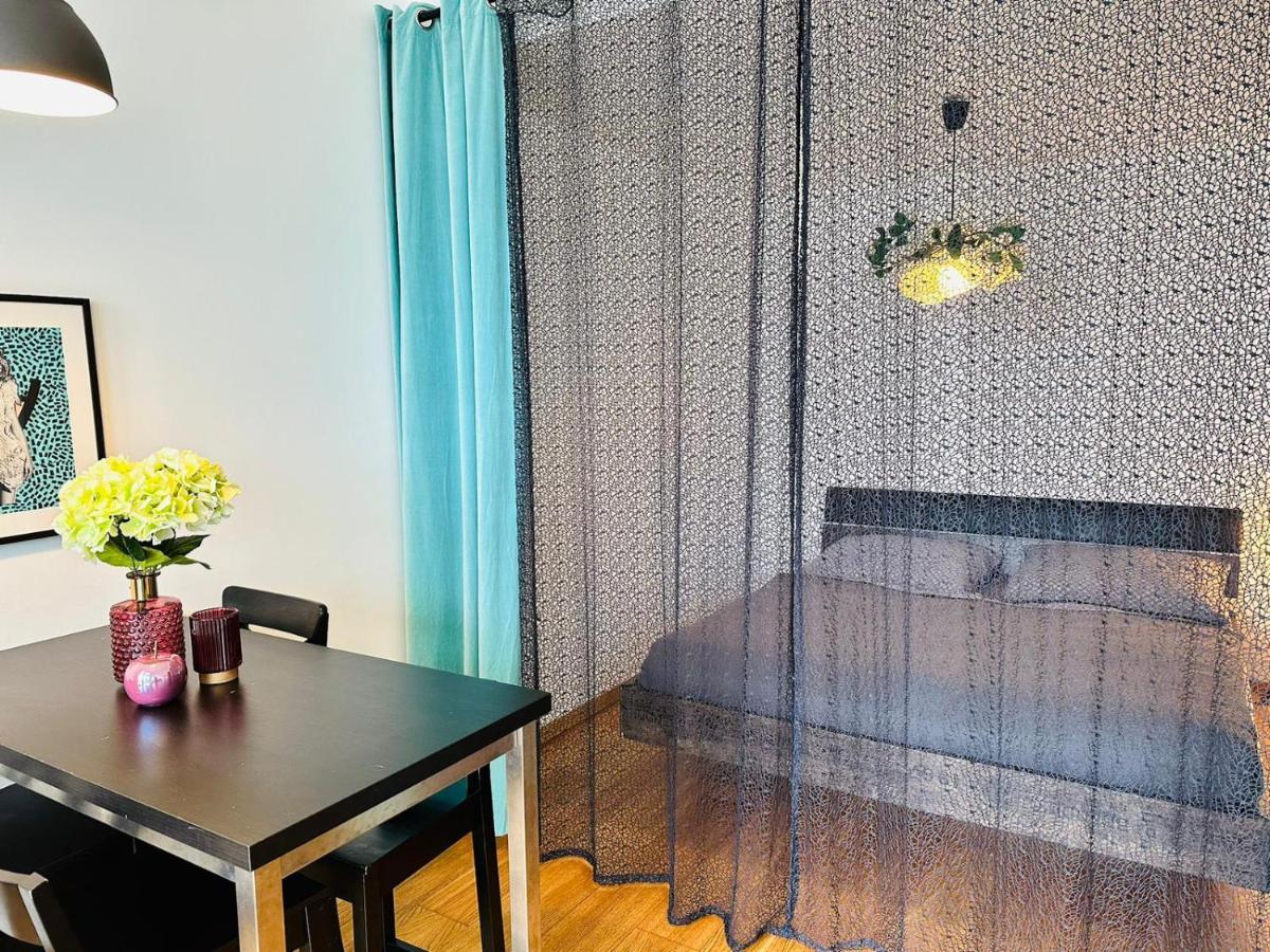 Apartmán In Panorama On 25th Floor - Amazing View Close To Old Town